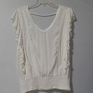 MAURICES IVORY RUFFLE TOP SLEEVELESS V-NECK 100% RAYON SEMISHEER LACE DETAIL L